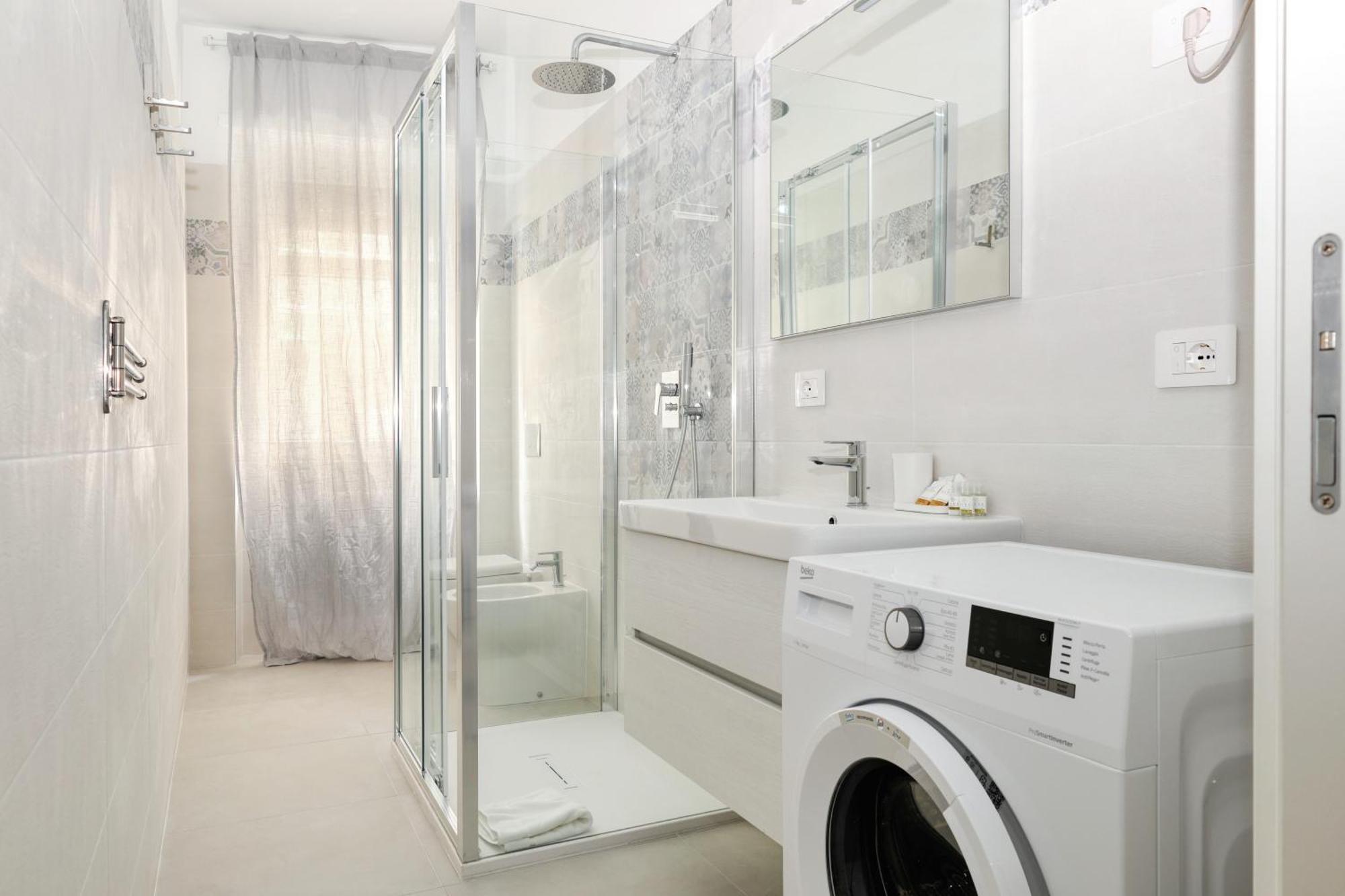 Apartment Joivy Charming 2br Flat Near Citylife Mailand