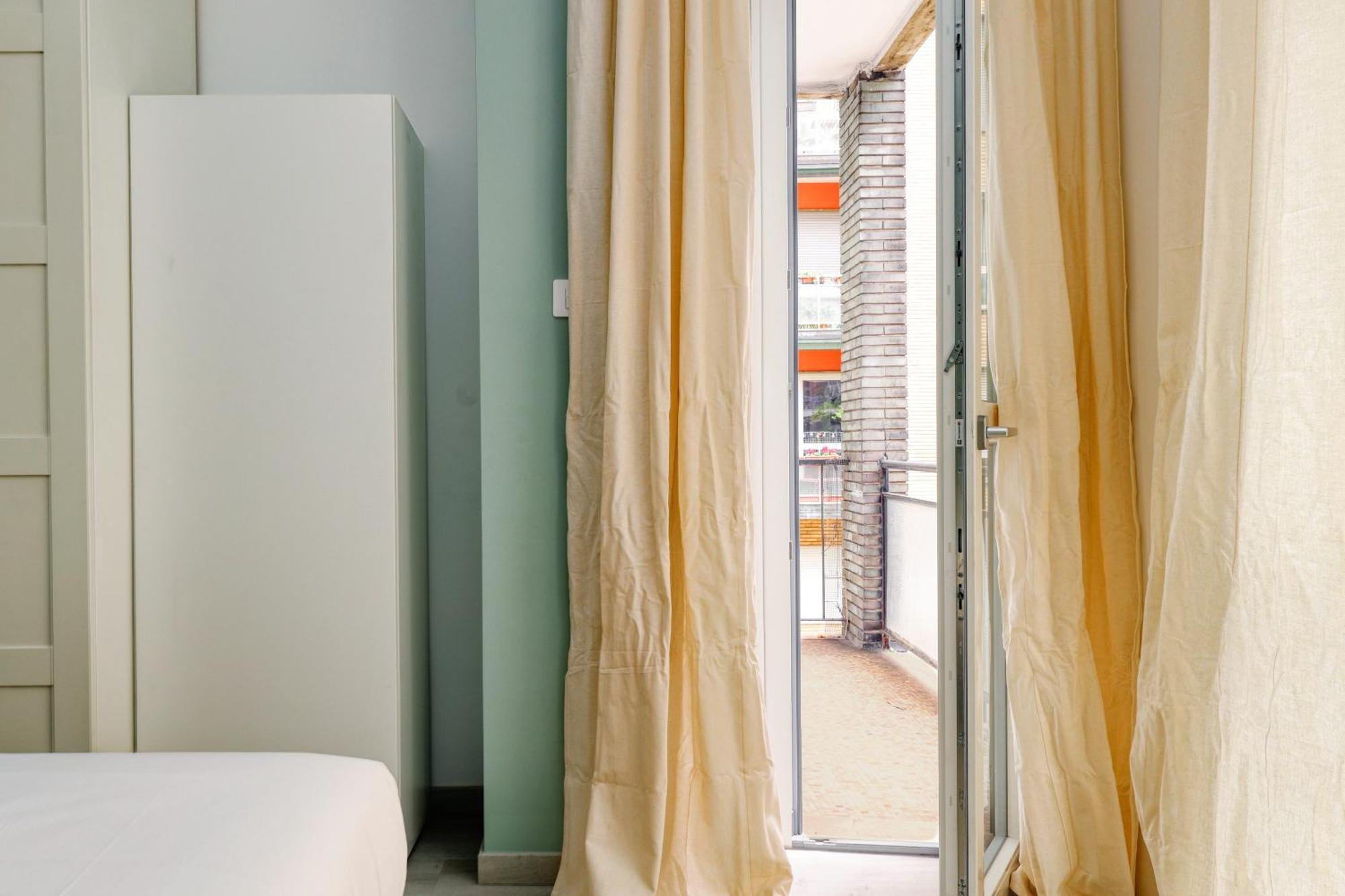 Apartment Joivy Charming 2br Flat Near Citylife Mailand